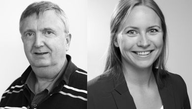 En mann og en kvinne som smiler